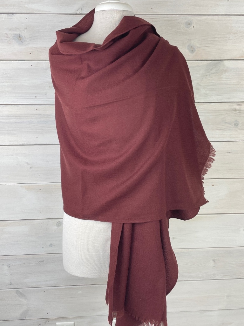 Vintage Laurel Reddish-Brown Wool Womens Shawl Scarf Wrap
